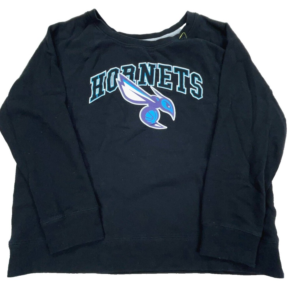 Charlotte Hornets Sweatshirt Women XL Black Blue Sweater Spell Out NBA Basketbal